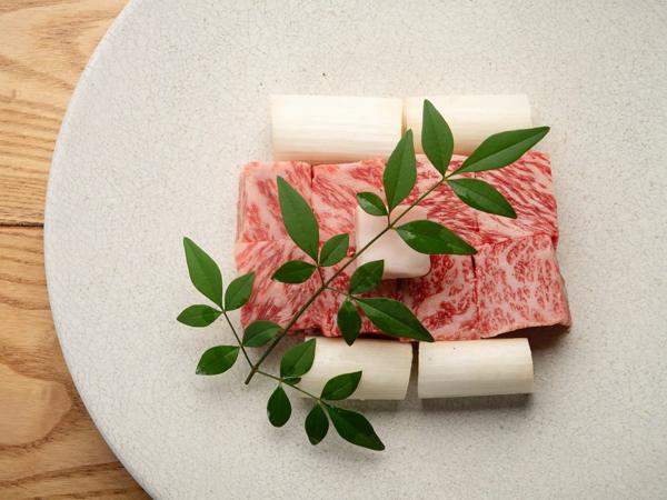 Thick-cut marbled wagyu with Kyoto leeks